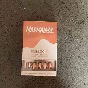 Marmalade Rose Gold Press On Nail Kit